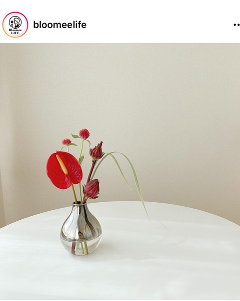 ブルーミーライフ公式インスタグラムから引用した花の画像
